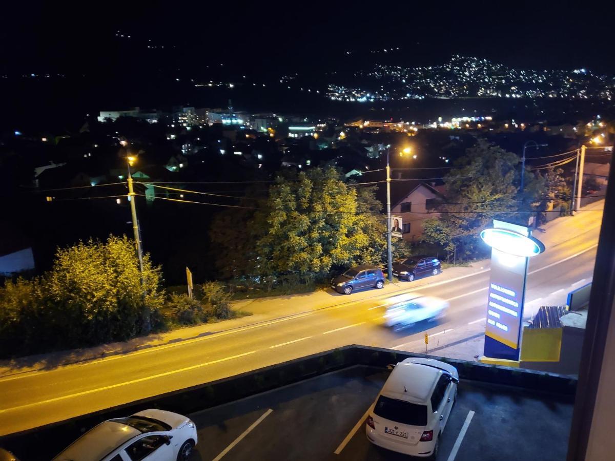 Sleep And Drive Lejlighed Sarajevo Eksteriør billede